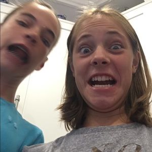 Meet your Posher, Carrie